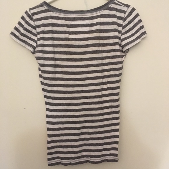 Short sleeve top - Picture 2 of 2